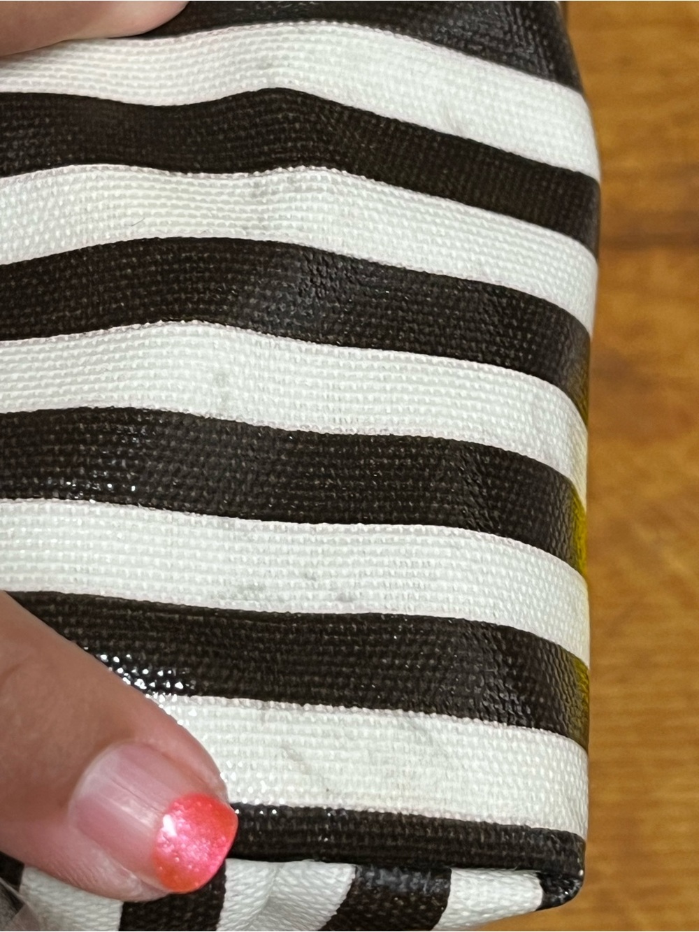 Henry Bendel vintage brown white stripe PVC cosmetic bag . Good condition. - Picture 7 of 11